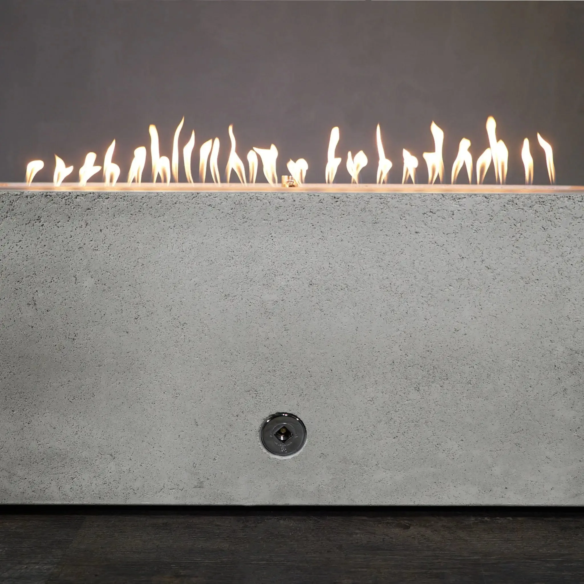 Gravity - Rustic 72" W x 38" L White Rectangle Concrete Match Lit Natural Gas Fire Pit - SD-FP-TRAV-723816-WHT-ML by Starfire Designs